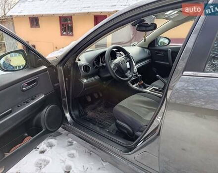 Сірий Мазда 6, об'ємом двигуна 2.18 л та пробігом 248 тис. км за 5600 $, фото 11 на Automoto.ua