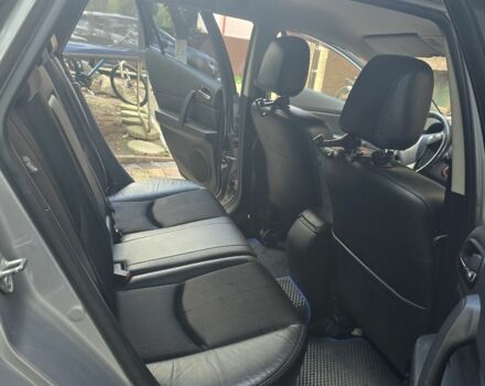 Сірий Мазда 6, об'ємом двигуна 2.2 л та пробігом 215 тис. км за 6500 $, фото 2 на Automoto.ua