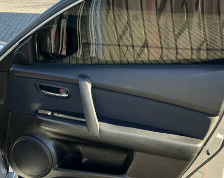 Сірий Мазда 6, об'ємом двигуна 2.2 л та пробігом 262 тис. км за 8399 $, фото 12 на Automoto.ua