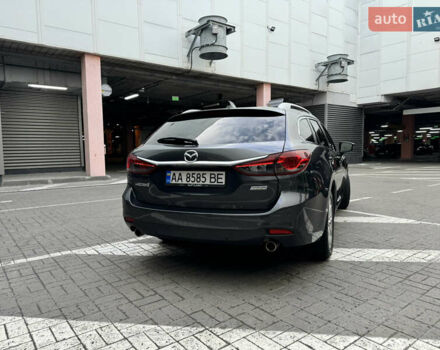 Серый Мазда 6, объемом двигателя 2.19 л и пробегом 272 тыс. км за 9700 $, фото 17 на Automoto.ua