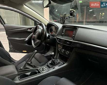 Серый Мазда 6, объемом двигателя 2.19 л и пробегом 272 тыс. км за 9700 $, фото 31 на Automoto.ua