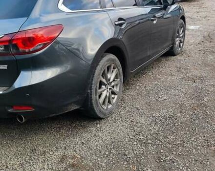 Серый Мазда 6, объемом двигателя 2.19 л и пробегом 226 тыс. км за 10500 $, фото 5 на Automoto.ua