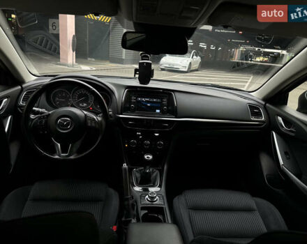 Серый Мазда 6, объемом двигателя 2.19 л и пробегом 272 тыс. км за 9700 $, фото 24 на Automoto.ua