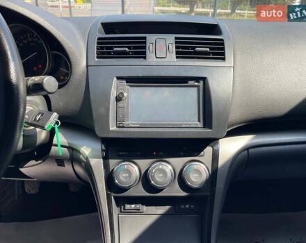 Серый Мазда 6, объемом двигателя 2.18 л и пробегом 208 тыс. км за 8500 $, фото 22 на Automoto.ua