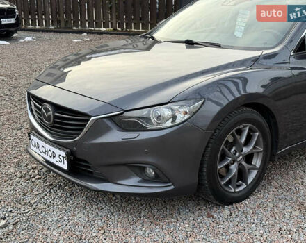 Серый Мазда 6, объемом двигателя 2.19 л и пробегом 226 тыс. км за 10900 $, фото 2 на Automoto.ua