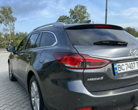 Серый Мазда 6, объемом двигателя 2.19 л и пробегом 292 тыс. км за 10400 $, фото 10 на Automoto.ua
