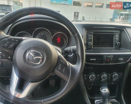 Сірий Мазда 6, об'ємом двигуна 2.2 л та пробігом 290 тис. км за 10500 $, фото 4 на Automoto.ua