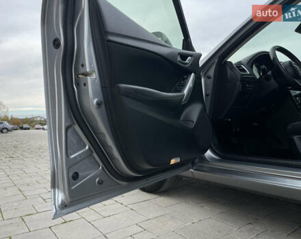 Серый Мазда 6, объемом двигателя 2.2 л и пробегом 255 тыс. км за 11450 $, фото 56 на Automoto.ua