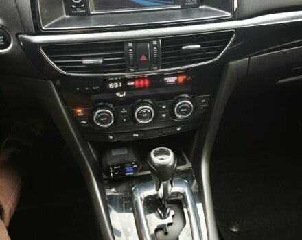 Серый Мазда 6, объемом двигателя 2.2 л и пробегом 235 тыс. км за 11500 $, фото 7 на Automoto.ua