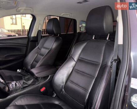 Серый Мазда 6, объемом двигателя 2.19 л и пробегом 226 тыс. км за 10900 $, фото 32 на Automoto.ua