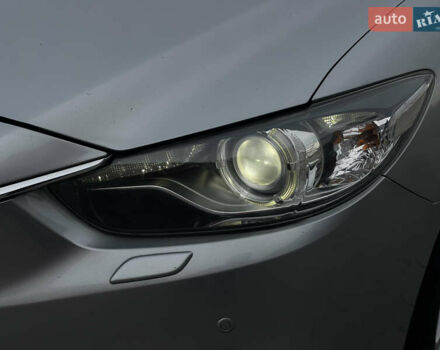 Сірий Мазда 6, об'ємом двигуна 2.2 л та пробігом 256 тис. км за 10950 $, фото 11 на Automoto.ua