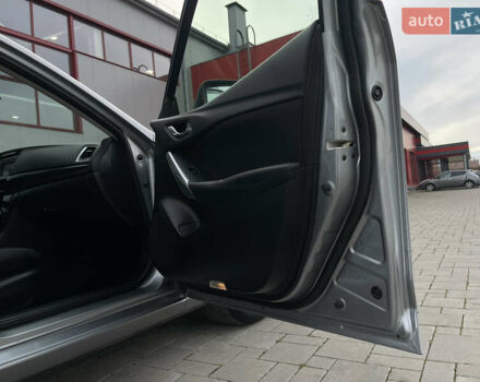 Серый Мазда 6, объемом двигателя 2.2 л и пробегом 256 тыс. км за 10950 $, фото 70 на Automoto.ua