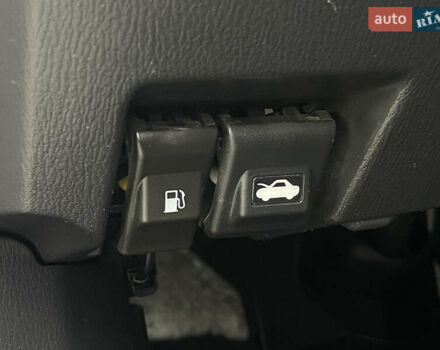 Серый Мазда 6, объемом двигателя 2.2 л и пробегом 255 тыс. км за 11450 $, фото 98 на Automoto.ua