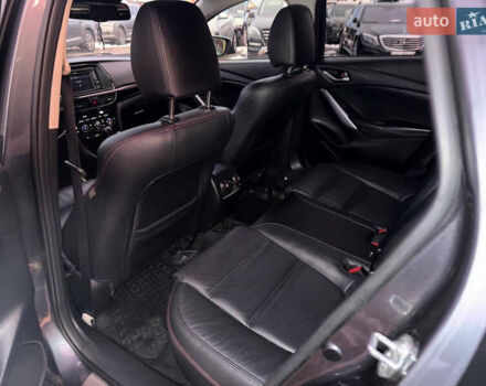 Серый Мазда 6, объемом двигателя 2.19 л и пробегом 226 тыс. км за 10900 $, фото 39 на Automoto.ua