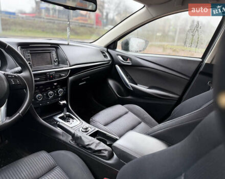 Серый Мазда 6, объемом двигателя 2.19 л и пробегом 259 тыс. км за 9999 $, фото 25 на Automoto.ua