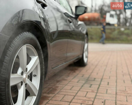 Серый Мазда 6, объемом двигателя 2.19 л и пробегом 259 тыс. км за 9999 $, фото 14 на Automoto.ua