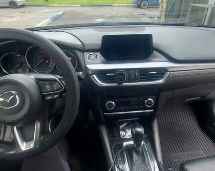 Серый Мазда 6, объемом двигателя 2.2 л и пробегом 180 тыс. км за 16500 $, фото 3 на Automoto.ua