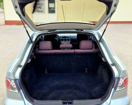 Сірий Мазда 6, об'ємом двигуна 2 л та пробігом 302 тис. км за 3000 $, фото 5 на Automoto.ua