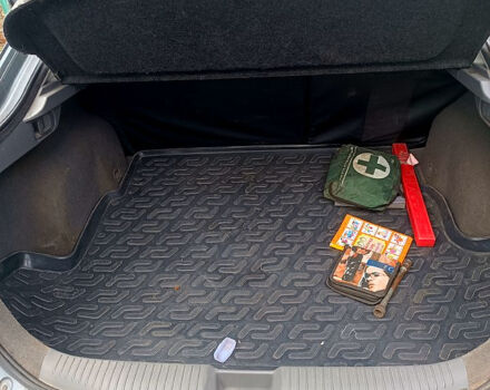 Серый Мазда 6, объемом двигателя 1.8 л и пробегом 0 тыс. км за 2800 $, фото 4 на Automoto.ua