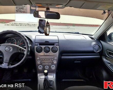 Сірий Мазда 6, об'ємом двигуна 2 л та пробігом 302 тис. км за 3000 $, фото 7 на Automoto.ua
