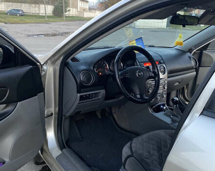 Мазда 6 2004 в Хмельницком на Automoto.ua Серый Мазда 6, объемом двигателя 2 л и пробегом 285 тыс. км за 3550 $, фото 9 на Automoto.ua