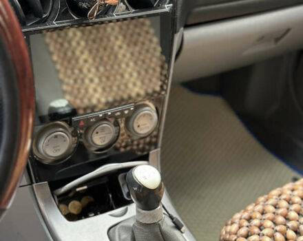 Сірий Мазда 6, об'ємом двигуна 2 л та пробігом 440 тис. км за 3000 $, фото 8 на Automoto.ua
