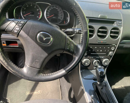 Сірий Мазда 6, об'ємом двигуна 2 л та пробігом 193 тис. км за 3500 $, фото 5 на Automoto.ua