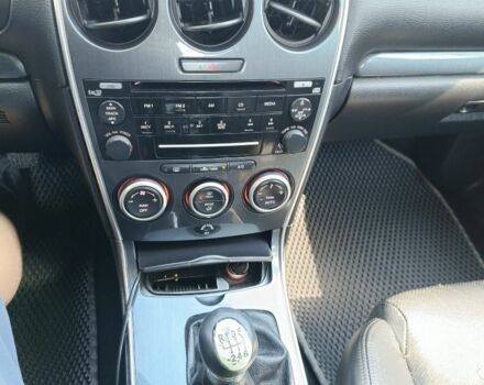 Серый Мазда 6, объемом двигателя 2 л и пробегом 250 тыс. км за 3600 $, фото 6 на Automoto.ua