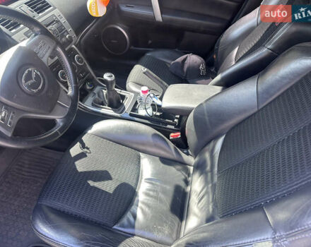 Сірий Мазда 6, об'ємом двигуна 2 л та пробігом 292 тис. км за 7600 $, фото 3 на Automoto.ua