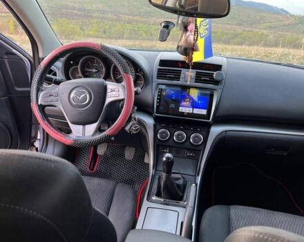 Серый Мазда 6, объемом двигателя 2 л и пробегом 185 тыс. км за 6000 $, фото 6 на Automoto.ua