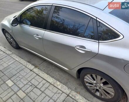Сірий Мазда 6, об'ємом двигуна 2 л та пробігом 260 тис. км за 8350 $, фото 5 на Automoto.ua