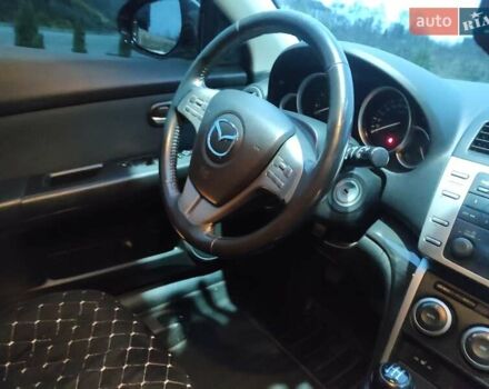 Серый Мазда 6, объемом двигателя 1.8 л и пробегом 301 тыс. км за 5700 $, фото 6 на Automoto.ua