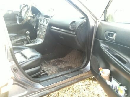 Сірий Мазда 6, об'ємом двигуна 0 л та пробігом 333 тис. км за 1000 $, фото 1 на Automoto.ua