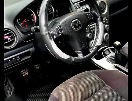 Сірий Мазда 6, об'ємом двигуна 2 л та пробігом 303 тис. км за 3500 $, фото 1 на Automoto.ua