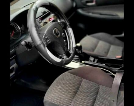 Сірий Мазда 6, об'ємом двигуна 2 л та пробігом 300 тис. км за 3500 $, фото 1 на Automoto.ua