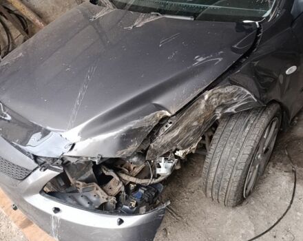 Сірий Мазда 6, об'ємом двигуна 2 л та пробігом 240 тис. км за 1702 $, фото 1 на Automoto.ua