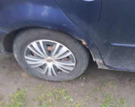 Синий Мазда 6, объемом двигателя 1.8 л и пробегом 360 тыс. км за 1100 $, фото 4 на Automoto.ua