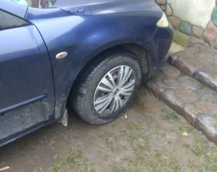 Синий Мазда 6, объемом двигателя 1.8 л и пробегом 360 тыс. км за 1100 $, фото 1 на Automoto.ua