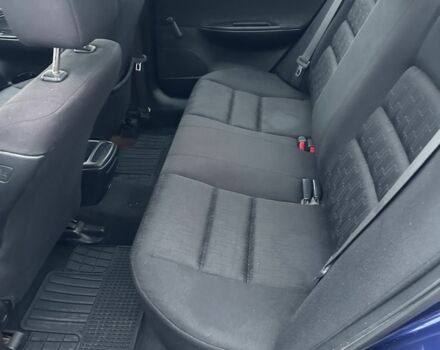 Синій Мазда 6, об'ємом двигуна 1.8 л та пробігом 168 тис. км за 4800 $, фото 6 на Automoto.ua