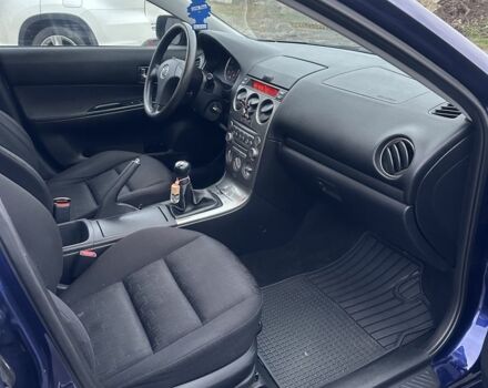 Синій Мазда 6, об'ємом двигуна 1.8 л та пробігом 168 тис. км за 4800 $, фото 5 на Automoto.ua