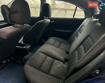 Синій Мазда 6, об'ємом двигуна 2 л та пробігом 299 тис. км за 2649 $, фото 9 на Automoto.ua