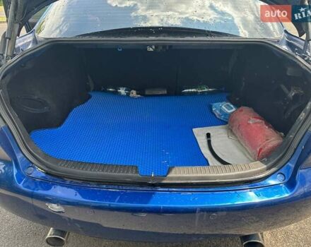 Синий Мазда 6, объемом двигателя 2.26 л и пробегом 284 тыс. км за 3500 $, фото 2 на Automoto.ua