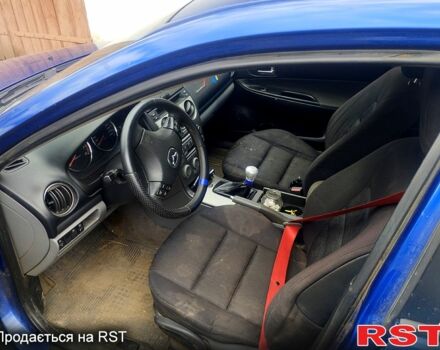 Синий Мазда 6, объемом двигателя 2 л и пробегом 350 тыс. км за 3000 $, фото 3 на Automoto.ua