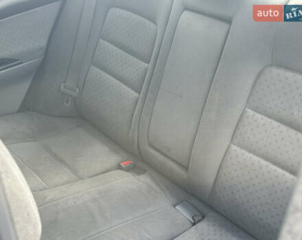 Синій Мазда 6, об'ємом двигуна 2 л та пробігом 250 тис. км за 3950 $, фото 16 на Automoto.ua