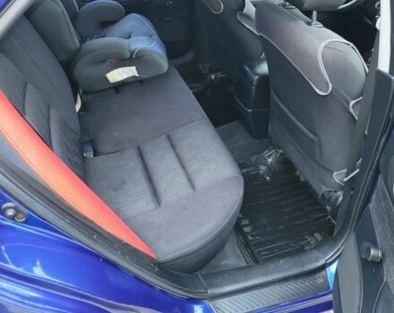 Синий Мазда 6, объемом двигателя 2 л и пробегом 305 тыс. км за 3000 $, фото 6 на Automoto.ua