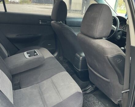 Мазда 6 2004 в Долине на Automoto.ua Синий Мазда 6, объемом двигателя 2.3 л и пробегом 300 тыс. км за 2599 $, фото 15 на Automoto.ua