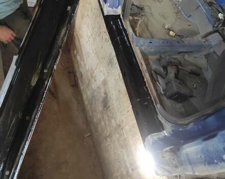 Синій Мазда 6, об'ємом двигуна 2 л та пробігом 380 тис. км за 3900 $, фото 5 на Automoto.ua