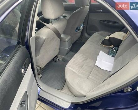 Синий Мазда 6, объемом двигателя 1.8 л и пробегом 230 тыс. км за 4000 $, фото 6 на Automoto.ua