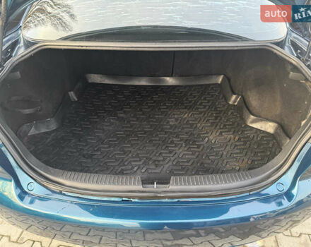 Синий Мазда 6, объемом двигателя 1.8 л и пробегом 355 тыс. км за 4500 $, фото 14 на Automoto.ua