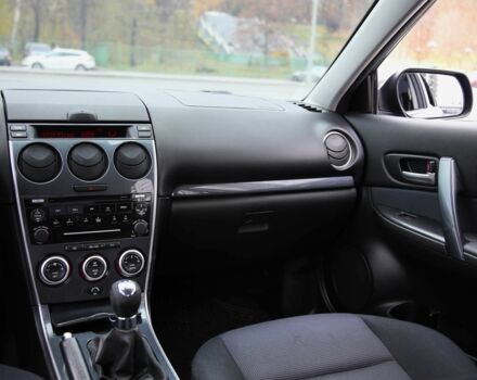 Синій Мазда 6, об'ємом двигуна 1.8 л та пробігом 182 тис. км за 5800 $, фото 12 на Automoto.ua